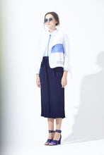Load image into Gallery viewer, Pleated Ribboning Culottes
