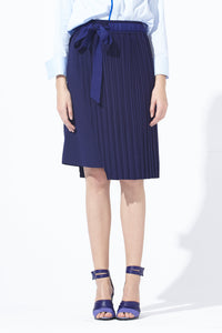Ribboning Asymmetric Pleated Skirt