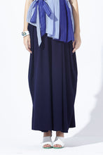 Load image into Gallery viewer, Waterfall Drapery Wide Leg Pants

