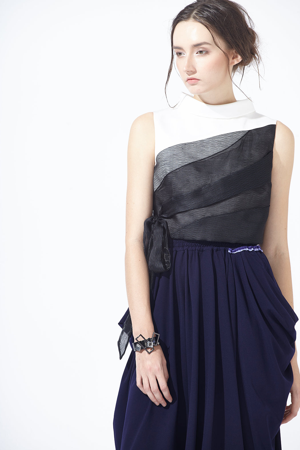 Overlayering Ribbon Short Blouse